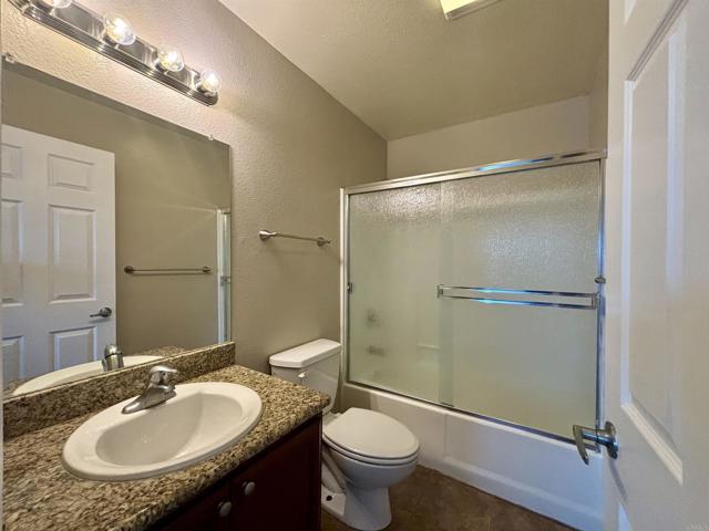 Detail Gallery Image 11 of 25 For 225 W El Norte Parkway #243,  Escondido,  CA 92026 - 2 Beds | 2 Baths