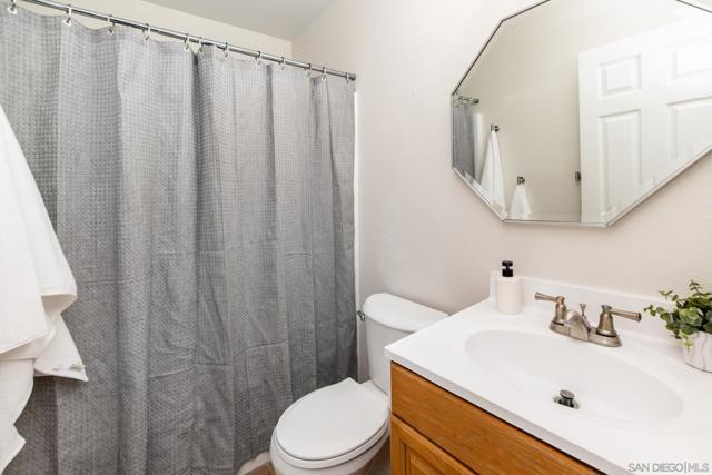 14555 High Pine St, Poway CA: https://media.crmls.org/mediaz/05cdca7f-b43b-41c9-8407-3aaf5c3826c3.jpg