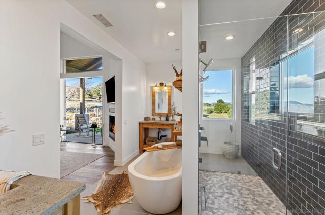 31071 Panorama Trail, Santa Ysabel CA: https://media.crmls.org/mediaz/05ce24b3-e01e-4697-abf2-df6ea61d73f2.jpg