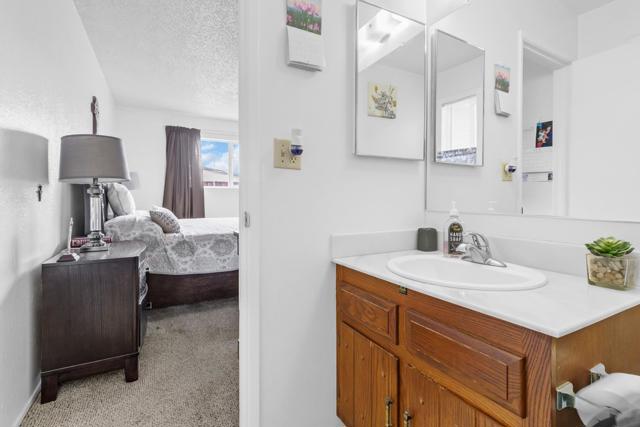401 Spruce Circle, Watsonville CA: https://media.crmls.org/mediaz/05cf0ce5-b776-4141-8ad8-125a71d28571.jpg