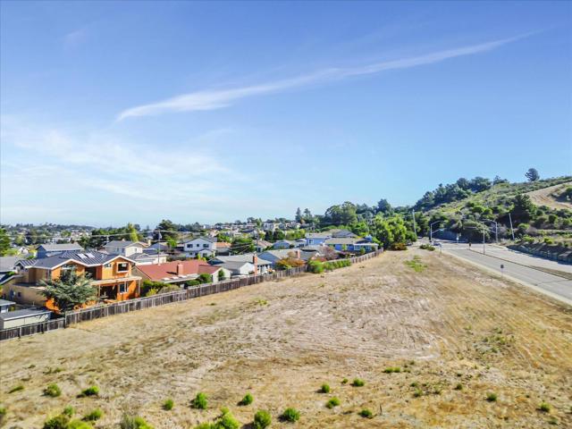 0 Ralston, Belmont CA: https://media.crmls.org/mediaz/05cf32f5-fe4d-405e-b914-6d5c3f1bdbdc.jpg