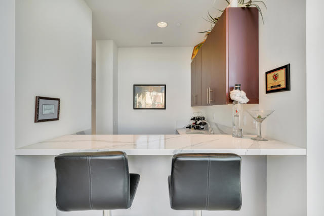 13 Via Montagna, Rancho Mirage CA: https://media.crmls.org/mediaz/05cf7ab8-6c60-4f2a-9fe5-d81122e4d365.jpg