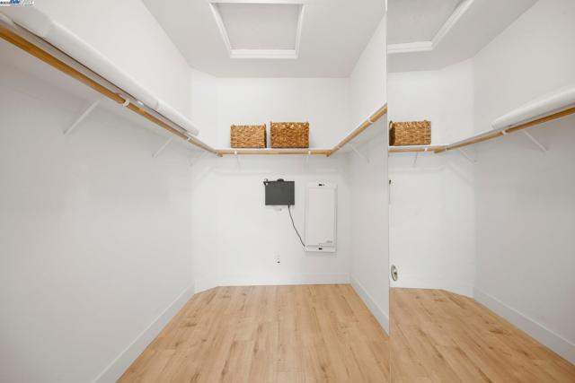 198 Continente Ave, Brentwood CA: https://media.crmls.org/mediaz/05d02d8d-ad2f-49da-8f98-f4cc980e4798.jpg