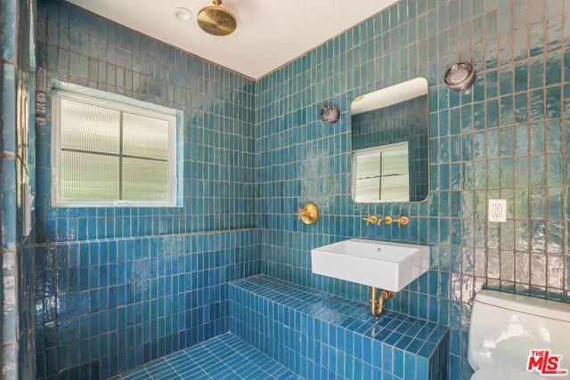 2015 Nichols Canyon Road, Los Angeles CA: https://media.crmls.org/mediaz/05d16df8-aa8c-465a-ac73-2ae48f5c84c6.jpg