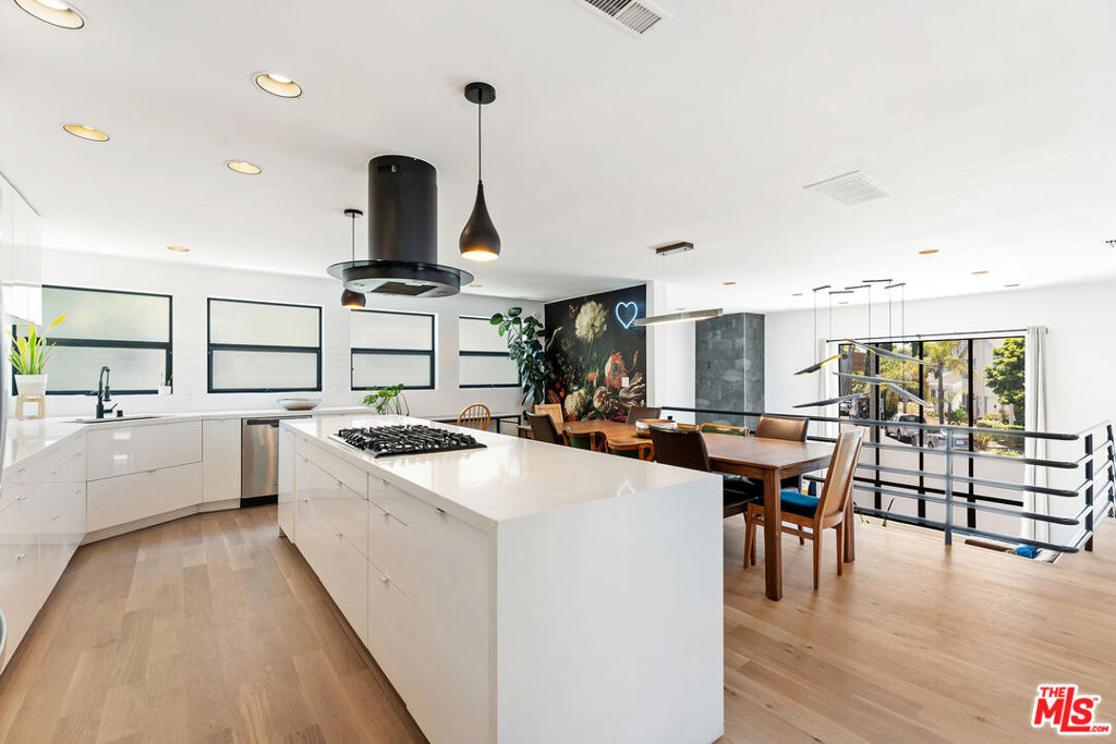 MLS #25519847 img 20