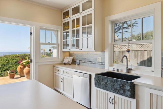 263 Nevada Avenue, Moss Beach CA: https://media.crmls.org/mediaz/05d32c9e-ecde-4094-b58b-479641e78575.jpg