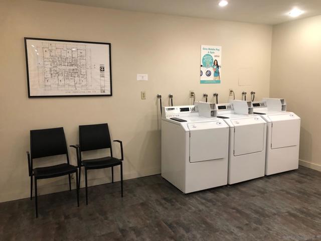 Image 22 of 25 For 800 Prospect St  3e