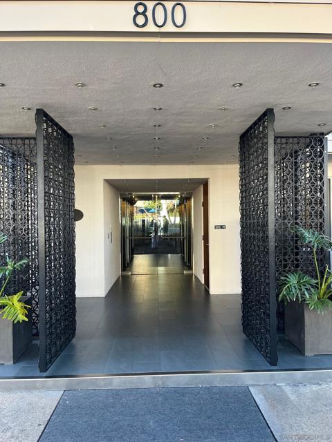 Image 2 of 25 For 800 Prospect St  3e