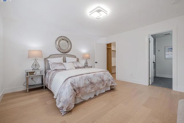 41511 Chadbourne Dr, Fremont CA: https://media.crmls.org/mediaz/05d606c4-cdff-4caa-a025-0a253a7f1b22.jpg