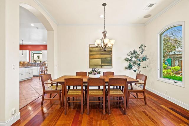34150 Cartwright Place, Fremont CA: https://media.crmls.org/mediaz/05d6f177-daf6-45ed-972a-12b944ff6ea8.jpg
