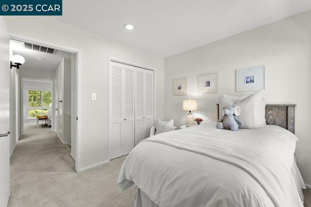 412 Woodminster, Moraga CA: https://media.crmls.org/mediaz/05d7cf2c-69e2-46d1-a7f4-d1439f4921ae.jpg