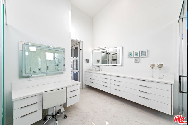 Drew Fenton | 28405 Via Acero Street Malibu CA | MLS: 7236869