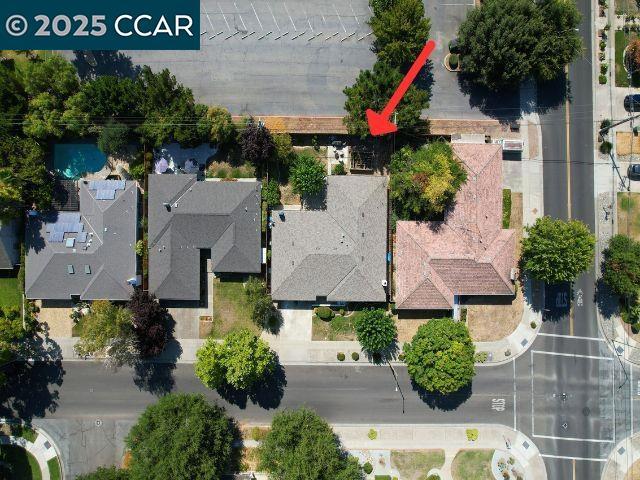 1546 Koch Ln, San Jose CA: https://media.crmls.org/mediaz/05d98516-9517-4881-856a-de50eba3cceb.jpg
