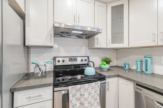 1894 Shilling Court, San Jose CA: https://media.crmls.org/mediaz/05da3a20-36ce-488e-bfe1-5103637092b1.jpg