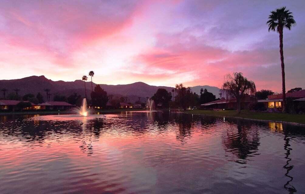 https://media.crmls.org/mediaz/05da541b-dd4e-44eb-87d1-5e0cfcc1f453.jpg?preset=X-Large