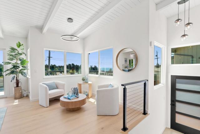 105 Vista Mar Court, Aptos CA: https://media.crmls.org/mediaz/05da7ec6-ae11-471e-a835-7948cab290ac.jpg