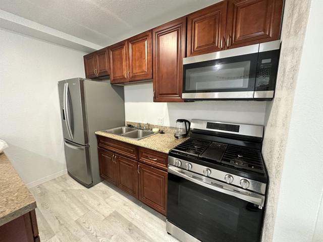 5506 E University Avenue, San Diego CA: https://media.crmls.org/mediaz/05dbc7b1-e182-417b-b4d6-c2e12252b83b.jpg