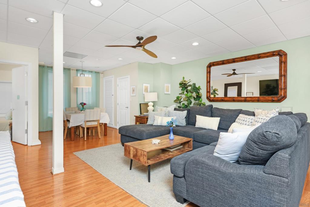 MLS #250037348SD image #36