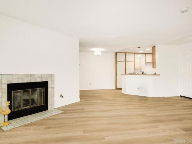 Detail Gallery Image 19 of 32 For 7263 Camino Degrazia #31,  San Diego,  CA 92111 - 2 Beds | 2 Baths