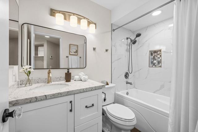 Detail Gallery Image 34 of 44 For 7255 Navajo Rd #C320,  San Diego,  CA 92119 - 2 Beds | 2 Baths