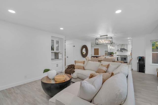 16865 Sundance Drive, Morgan Hill CA: https://media.crmls.org/mediaz/05dd480a-8b8b-48e0-bcbd-4efbbc26dff6.jpg