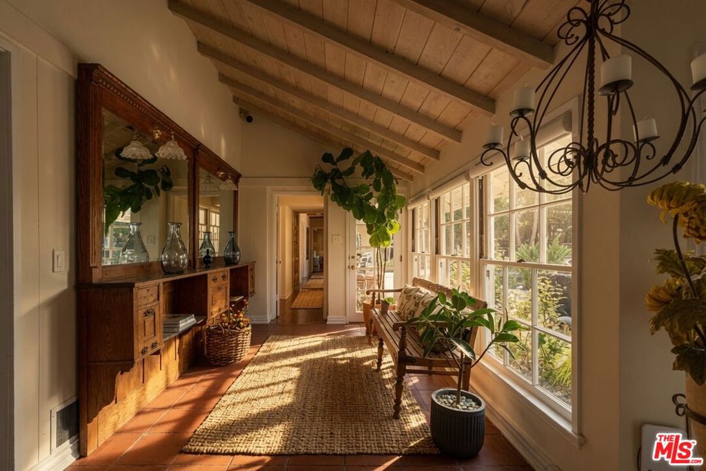 MLS #26850977 image #14