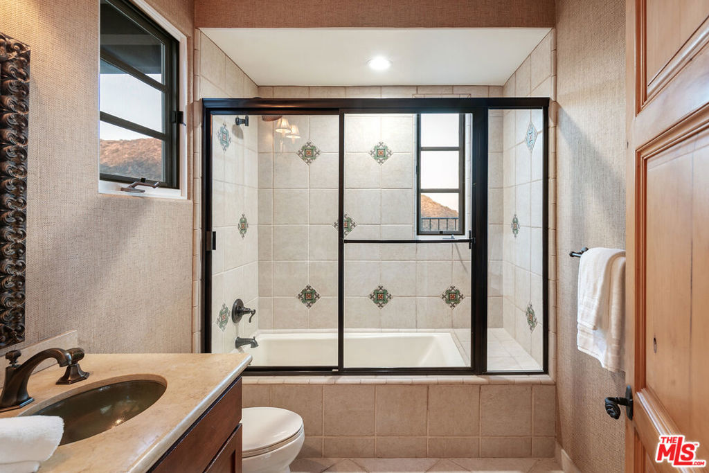 MLS #26865047 image #31