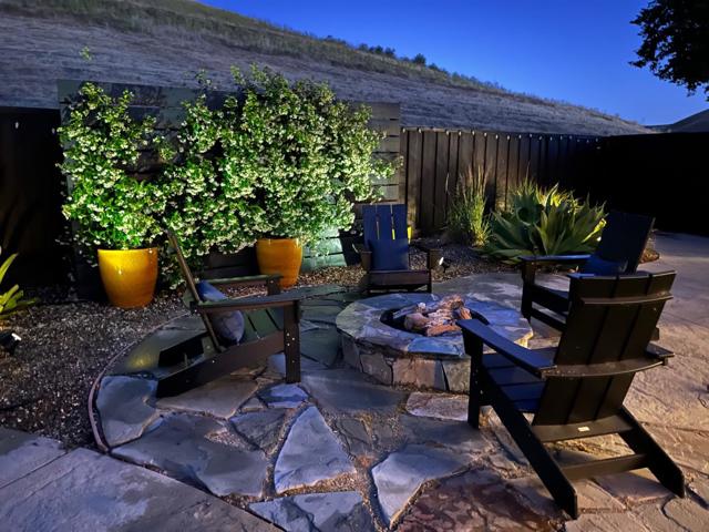 92 Hillview Drive, Danville CA: https://media.crmls.org/mediaz/05e08ab5-1068-480b-a763-9a334bb6dae4.jpg