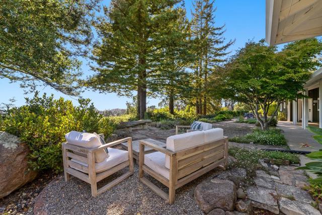 33 Aqua View Drive, Watsonville CA: https://media.crmls.org/mediaz/05e0f924-defa-4f6b-9f8c-c630cee0ff64.jpg