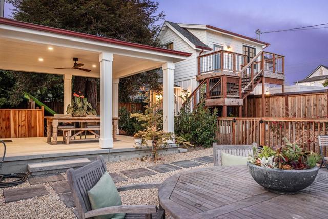 601 Bonnie Street, Santa Cruz CA: https://media.crmls.org/mediaz/05e241d1-ce57-48f4-90b3-c1141214ce2f.jpg
