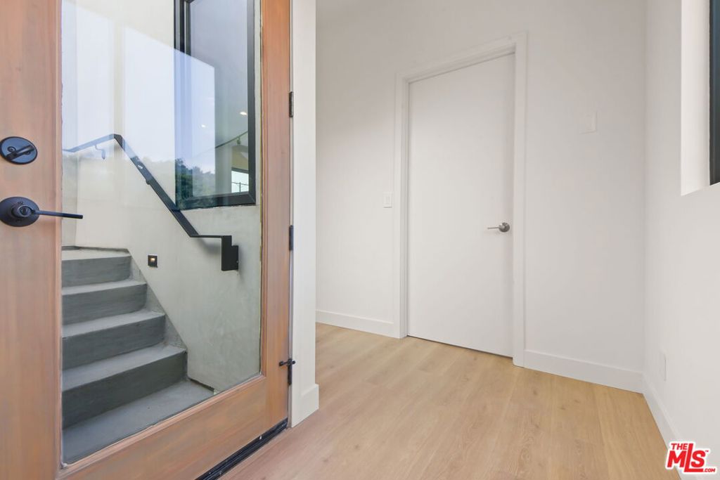 MLS #25616219 image #24