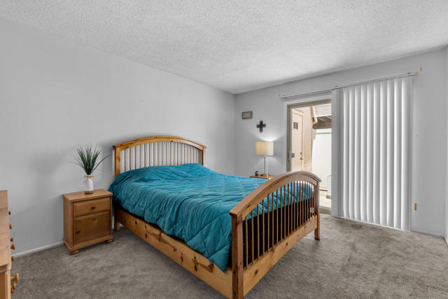 35970 Lindera Court, Rancho Mirage CA: https://media.crmls.org/mediaz/05e281f1-b14d-4bf0-bdcc-5b9238797f5d.jpg