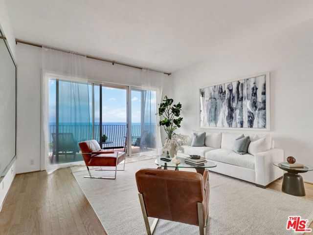 18111 Coastline Drive, Malibu, CA 90265