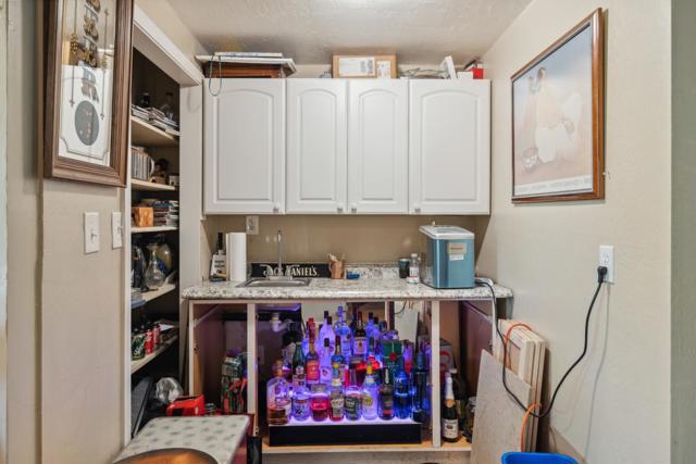 600 Cook Way, Ben Lomond CA: https://media.crmls.org/mediaz/05e35667-bdc8-431e-aab3-d0b54e826448.jpg