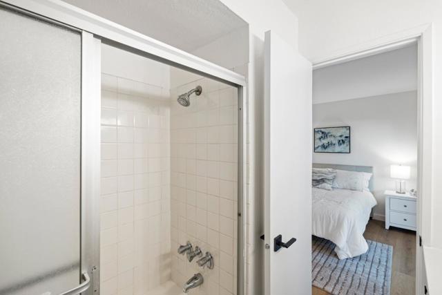 5101 Admiralty Lane, Foster City CA: https://media.crmls.org/mediaz/05e393bc-c135-423a-be67-1eccbf0d6140.jpg