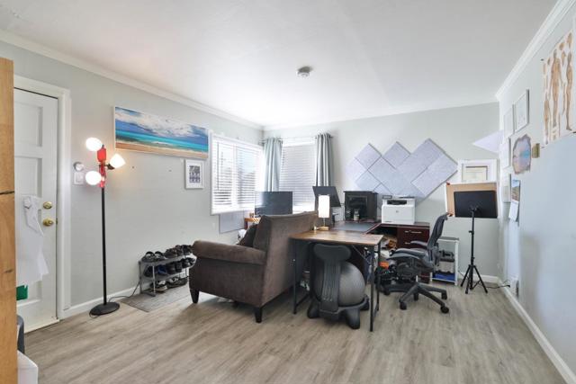 1431 Dwight Way, Berkeley CA: https://media.crmls.org/mediaz/05e42489-a00c-452f-ad42-ce52af9dd835.jpg