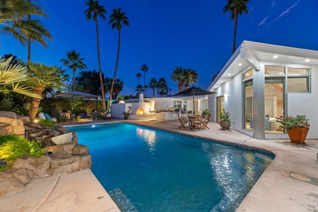 71653 Mirage Road, Rancho Mirage CA: https://media.crmls.org/mediaz/05e8c7d1-5e63-4894-9ab5-e3ed4d29043d.jpg