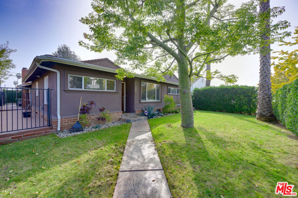 11906 Wagner Street, Culver City, CA 90230