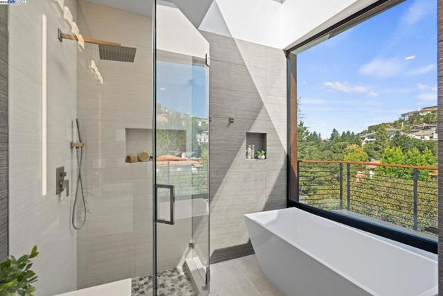 Image 31 of 53 For 6142 Ruthland Rd