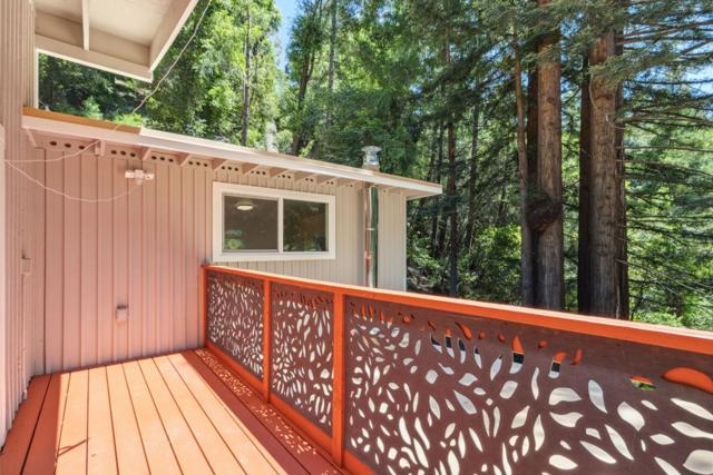 330 Huckleberry Lane, Boulder Creek CA: https://media.crmls.org/mediaz/05e9671d-8847-479a-b21b-2a092ba71d4e.jpg