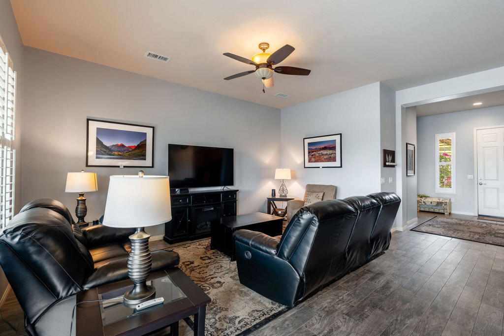 MLS #219138661DA image #5