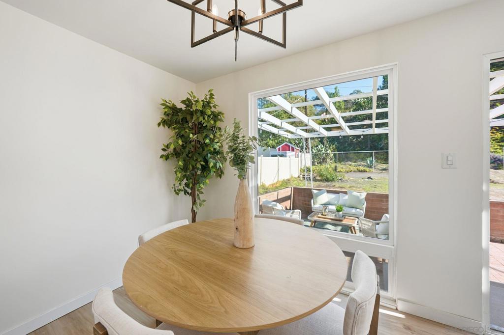 MLS #250045040SD image #16