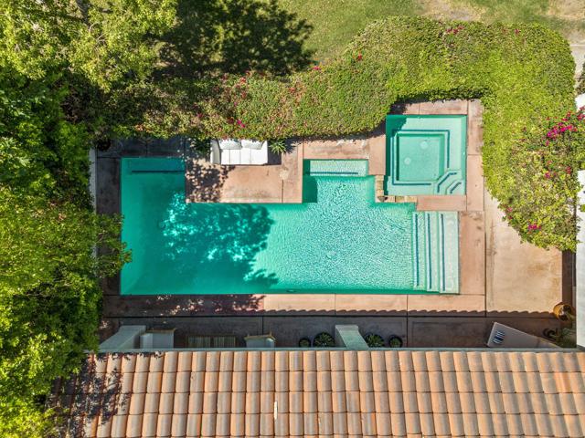 10605 Wimbledon Drive, Rancho Mirage CA: https://media.crmls.org/mediaz/05ee5780-b6a7-4ecf-83e0-c80126c48c6b.jpg
