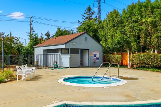 4814 Pine Forest Place, San Jose CA: https://media.crmls.org/mediaz/05ee83f1-6b58-48c2-84a8-a996d3577cc2.jpg