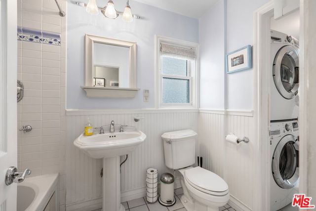3 Bed Home for Sale in Venice, California