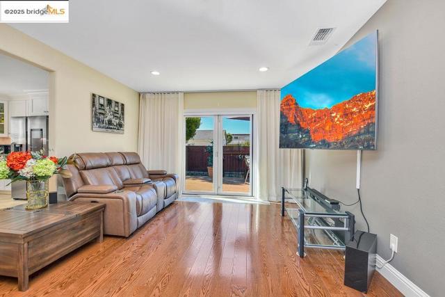2020 Virginia Ave, Richmond CA: https://media.crmls.org/mediaz/05ef6613-2f05-41a0-bbaf-d05ad0a93796.jpg