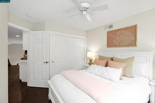 405 Triomphe Ct, Danville CA: https://media.crmls.org/mediaz/05ef886a-4b66-43ad-8702-bb08edfc688f.jpg