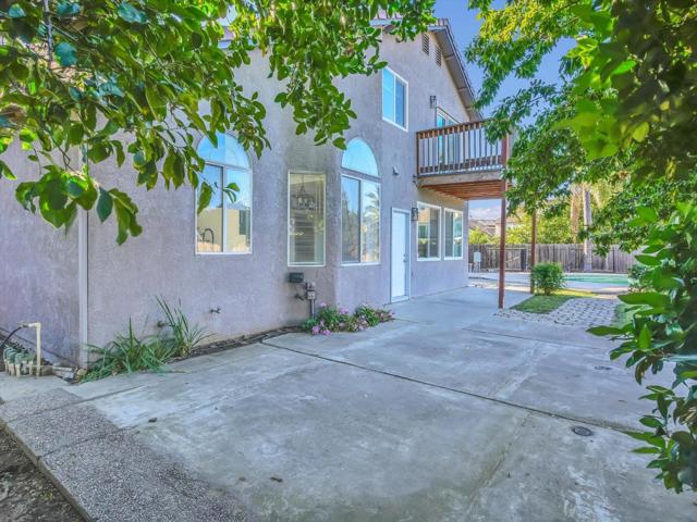 3706 Leilani Lane, Stockton CA: https://media.crmls.org/mediaz/05f02941-987b-4d1d-ad94-afb9b53420e0.jpg