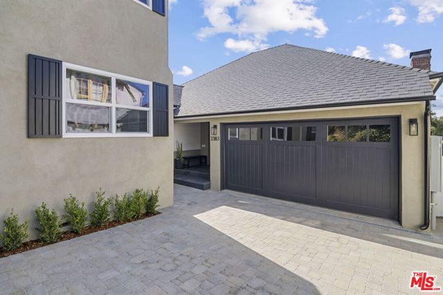 2383 Panorama Terrace, Los Angeles CA: https://media.crmls.org/mediaz/05f0881d-d134-45cc-9142-79d2d5527325.jpg