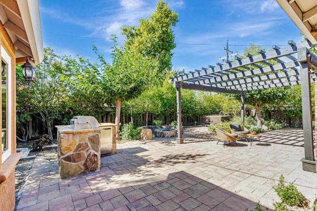 1798 Barcelona Avenue, San Jose CA: https://media.crmls.org/mediaz/05f0a996-a7c3-48cb-b01b-ef2b24c5b814.jpg